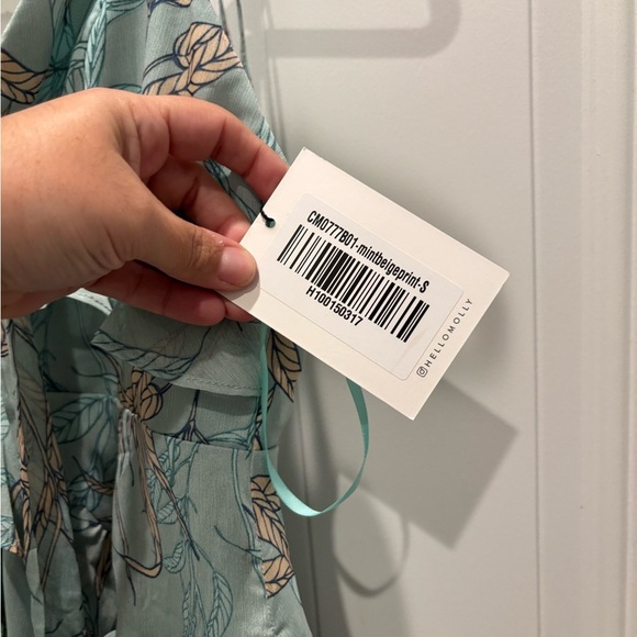 Hello MOLLY BUST TIE RUFFLE TRIM DRESS LEAF PRINT MINT - Picture 4 of 5